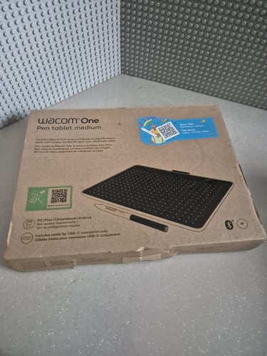 Wacom one pen tablet medium - one,